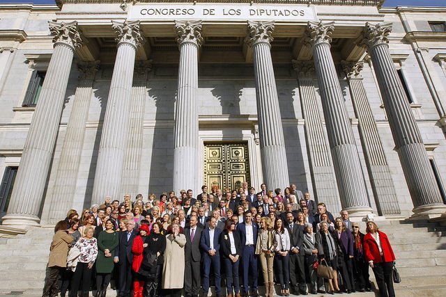 X aniversario de la Ley Integral contra la Violencia de Género, junto a numerosas representantes de las asociaciones de mujeres y de la sociedad civil.