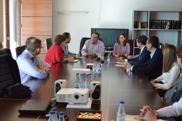 La candidatura socialista por Alicante muestra su compromiso con la mejora del sector turronero