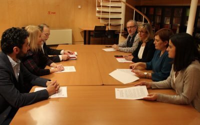 Con UGT , planteando soluciones al déficit estructural de las cuentas de la Seguridad Social