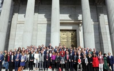 Último pleno de la XII legislatura con los 84 diputados del PSOE