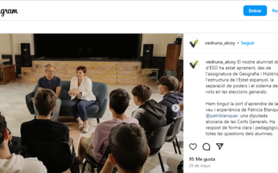 Diálogo con alumnado de tercero de ESO